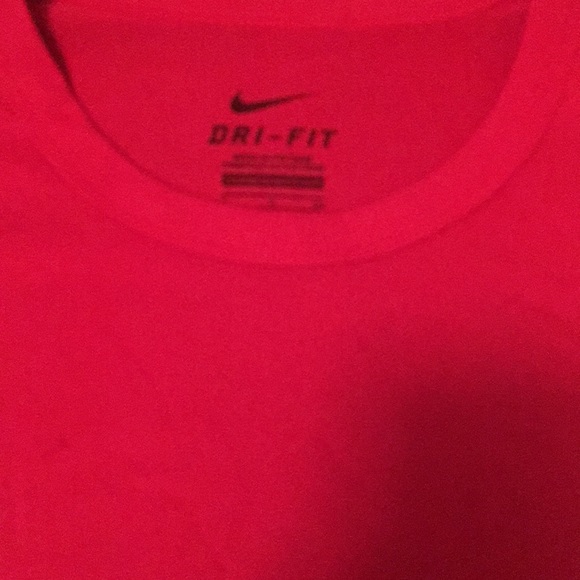 Nike Red Dri-Fit - Picture 3 of 3